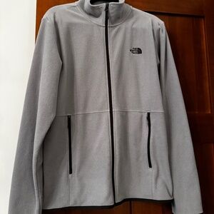 The North Face men's lightweight TKA Glacier fleece Size M EUC